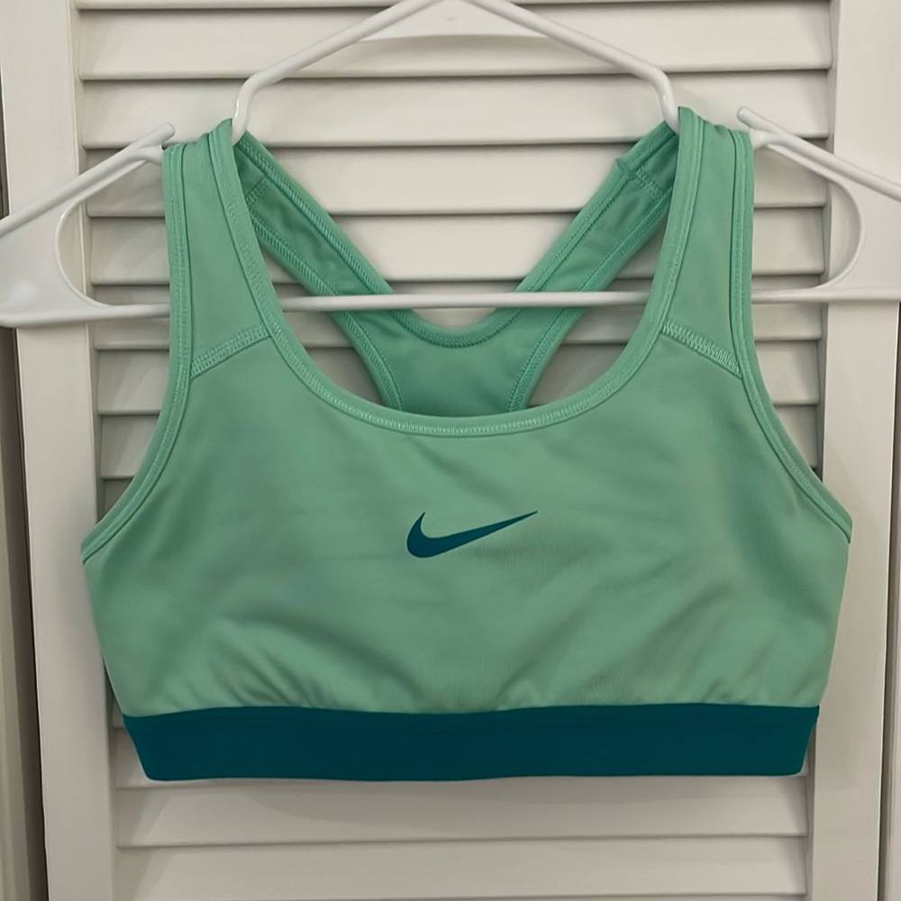 NIKE Dri-Fit Sports Bra